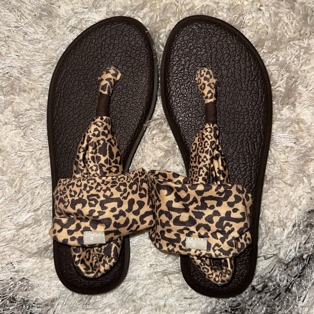 😍 Sanuk yoga mat flip flops